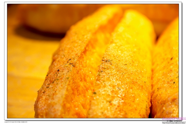 麵包劇場 Alter Ego 1892:【美食♥台北內湖】☼麵包劇場 Alter Ego 1892☼ 流沙可頌每日限量出爐,爆漿的口感一定要品嚐,難忘的好滋味♥♥