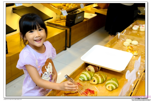 麵包劇場 Alter Ego 1892:【美食♥台北內湖】☼麵包劇場 Alter Ego 1892☼ 流沙可頌每日限量出爐,爆漿的口感一定要品嚐,難忘的好滋味♥♥