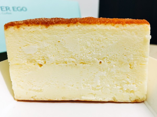 麵包劇場 Alter Ego 1892：(台北。內湖區美食) 『麵包劇場AlterEgo1892』瀰漫在靜巷中的香味，讓人魂牽夢縈的美味麵包！／大推｛起司六重奏｝，爆炸般的起司，讓你口水直流~