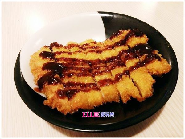 13152606_1098943683460184_1804573869_n