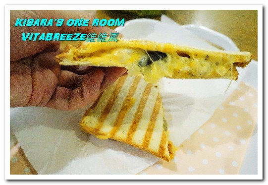 Vitabreeze 維維風果汁舖(誠品站前店)：台北車站果汁舖．美味健康的鮮搾慢磨原汁輕食外帶店──VITABREEZE維維風