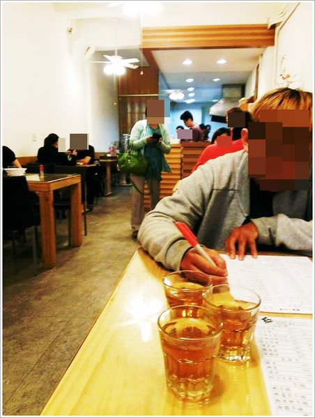 13141064_1098992853455267_888205797_n