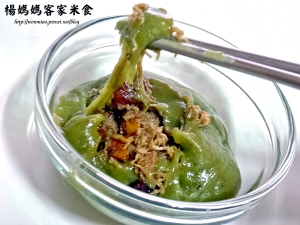 楊媽媽豬籠板:【苗栗縣南庄鄉/食記】南庄三十年客家米食老店 ✿✿ 楊媽媽客家米食/豬籠粄(客家菜包)/黑糖糕/涼糕 ✿✿