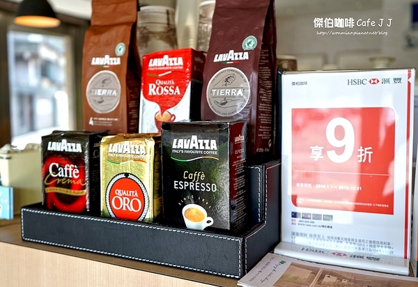 傑伯咖啡 Cafe J J:【南京復興/輕食下午茶】平價免服務費又不限用餐時間附wifi及插座必訪好店! ✿✿ 傑伯咖啡 Cafe J J ✿✿ (完整菜單)