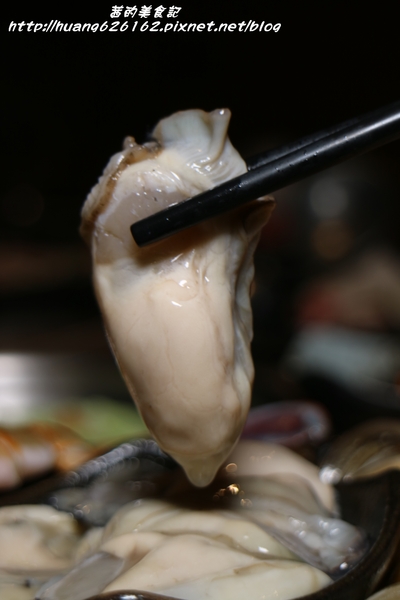 一品堂IPPIN 精緻涮涮鍋:【新北板橋區】板橋火鍋推薦『一品堂IPPIN 精緻涮涮鍋』霸氣大海陸鍋/極黑和牛雪花