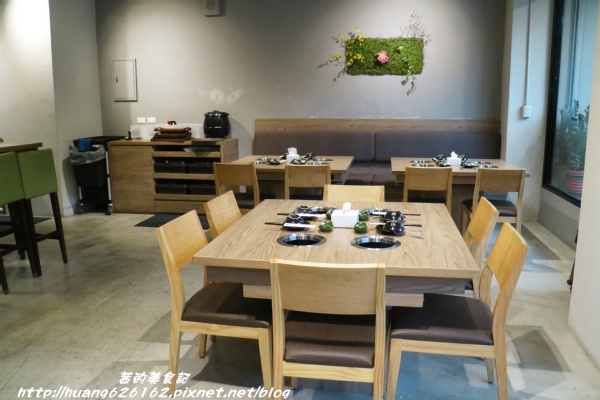 一品堂IPPIN 精緻涮涮鍋:【新北板橋區】板橋火鍋推薦『一品堂IPPIN 精緻涮涮鍋』霸氣大海陸鍋/極黑和牛雪花