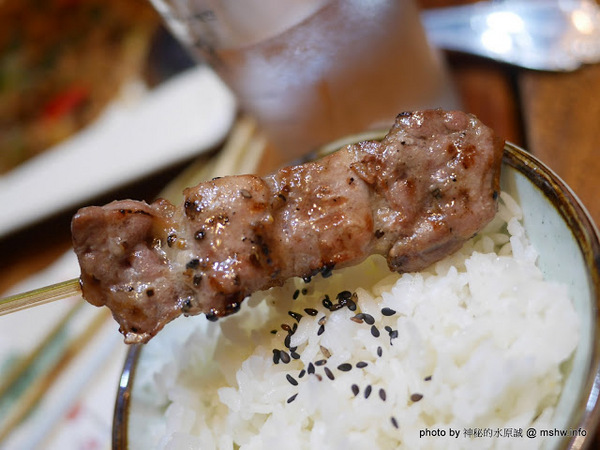 店小二串燒燒肉：【食記】台中店小二串燒vs燒肉&異國料理(忠明店) BBQ&Cuisine&Beers@西區向上市場&開原橋 : 大隱隱於市, 口味實在真功夫, 晚餐時段也能心滿意足!!