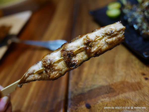 店小二串燒燒肉：【食記】台中店小二串燒vs燒肉&異國料理(忠明店) BBQ&Cuisine&Beers@西區向上市場&開原橋 : 大隱隱於市, 口味實在真功夫, 晚餐時段也能心滿意足!!