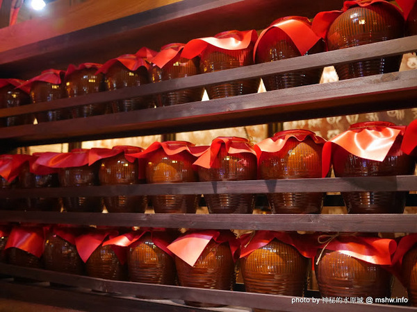 店小二串燒燒肉：【食記】台中店小二串燒vs燒肉&異國料理(忠明店) BBQ&Cuisine&Beers@西區向上市場&開原橋 : 大隱隱於市, 口味實在真功夫, 晚餐時段也能心滿意足!!