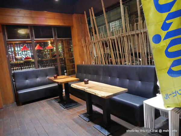 店小二串燒燒肉：【食記】台中店小二串燒vs燒肉&異國料理(忠明店) BBQ&Cuisine&Beers@西區向上市場&開原橋 : 大隱隱於市, 口味實在真功夫, 晚餐時段也能心滿意足!!