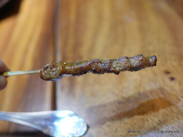 店小二串燒燒肉：【食記】台中店小二串燒vs燒肉&異國料理(忠明店) BBQ&Cuisine&Beers@西區向上市場&開原橋 : 大隱隱於市, 口味實在真功夫, 晚餐時段也能心滿意足!!