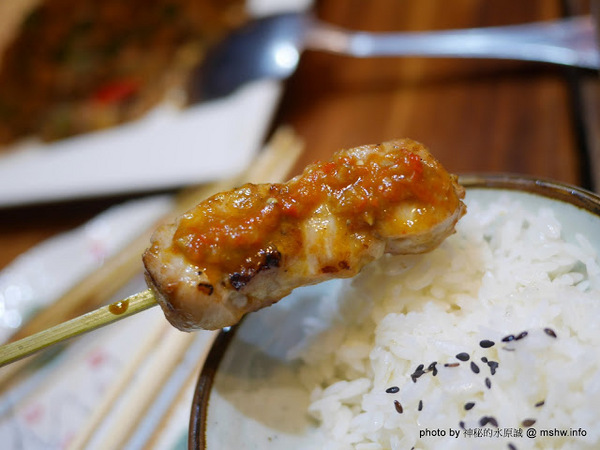 店小二串燒燒肉：【食記】台中店小二串燒vs燒肉&異國料理(忠明店) BBQ&Cuisine&Beers@西區向上市場&開原橋 : 大隱隱於市, 口味實在真功夫, 晚餐時段也能心滿意足!!