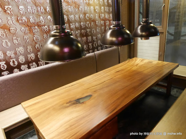 店小二串燒燒肉：【食記】台中店小二串燒vs燒肉&異國料理(忠明店) BBQ&Cuisine&Beers@西區向上市場&開原橋 : 大隱隱於市, 口味實在真功夫, 晚餐時段也能心滿意足!!