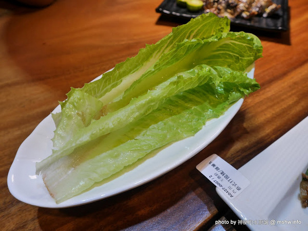 店小二串燒燒肉：【食記】台中店小二串燒vs燒肉&異國料理(忠明店) BBQ&Cuisine&Beers@西區向上市場&開原橋 : 大隱隱於市, 口味實在真功夫, 晚餐時段也能心滿意足!!