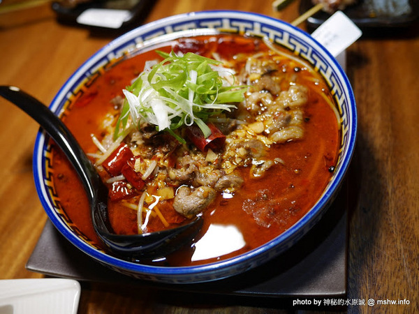 店小二串燒燒肉：【食記】台中店小二串燒vs燒肉&異國料理(忠明店) BBQ&Cuisine&Beers@西區向上市場&開原橋 : 大隱隱於市, 口味實在真功夫, 晚餐時段也能心滿意足!!