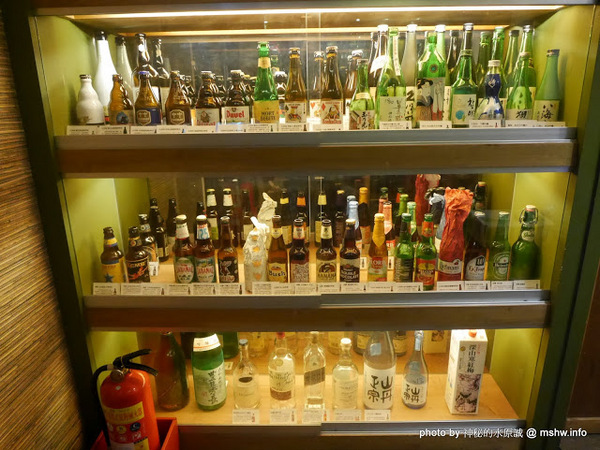 店小二串燒燒肉：【食記】台中店小二串燒vs燒肉&異國料理(忠明店) BBQ&Cuisine&Beers@西區向上市場&開原橋 : 大隱隱於市, 口味實在真功夫, 晚餐時段也能心滿意足!!