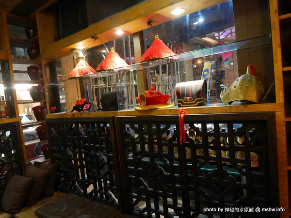 店小二串燒燒肉：【食記】台中店小二串燒vs燒肉&異國料理(忠明店) BBQ&Cuisine&Beers@西區向上市場&開原橋 : 大隱隱於市, 口味實在真功夫, 晚餐時段也能心滿意足!!