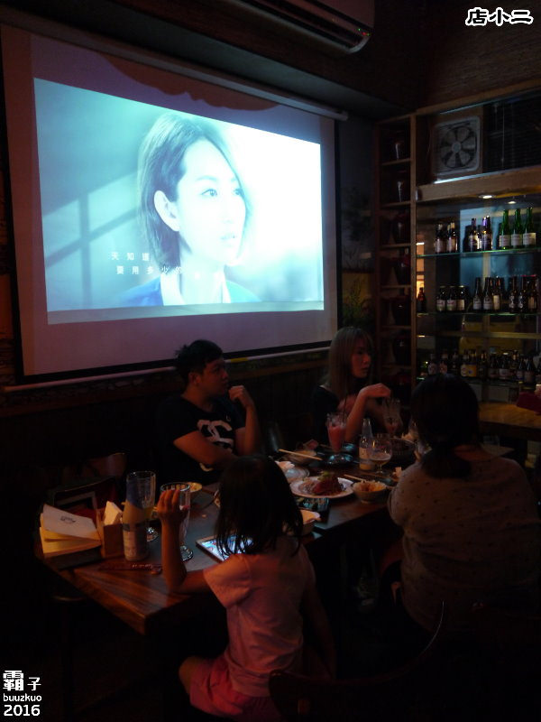 店小二串燒燒肉:店小二燒烤,夏天夜晚就是要大口吃肉大口喝酒阿!