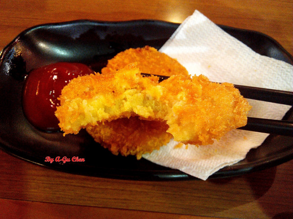 星丼食堂(遠百成功店)：【臺南Ω東區】星丼食堂（遠百成功店）。讓人心動的超級海派丼