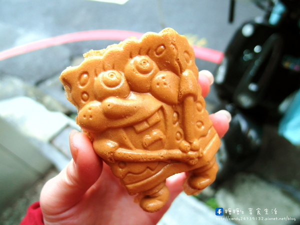 小猴子脆皮雞蛋糕：〖台中│美食〗小猴子脆皮雞蛋糕 ❤ 史奴比、哆啦A夢、喜羊羊、海綿寶寶、喬巴、麵包超人、Hello Kitty、皮卡丘、小小兵雞蛋糕，卡通迷們千萬別錯過!!
