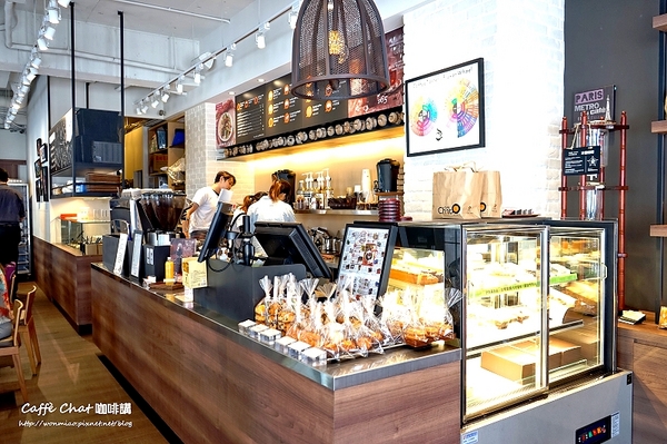 Caffè Chat 咖啡講(南京龍江店)：【捷運南京復興站平價咖啡廳 推薦】 世界評鑑90分以上的好咖啡, 量身烘焙Ｘ評比No. 1 ✿✿ Caffè Chat 咖啡講（南京龍江店）✿✿