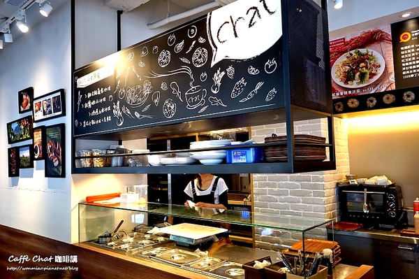 Caffè Chat 咖啡講(南京龍江店)：【捷運南京復興站平價咖啡廳 推薦】 世界評鑑90分以上的好咖啡, 量身烘焙Ｘ評比No. 1 ✿✿ Caffè Chat 咖啡講（南京龍江店）✿✿