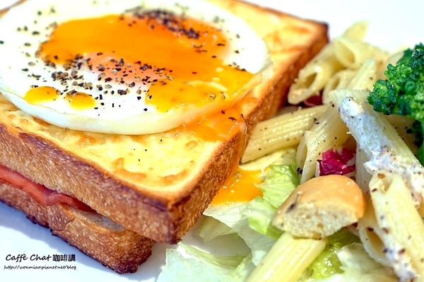 Caffè Chat 咖啡講(南京龍江店)：【捷運南京復興站平價咖啡廳 推薦】 世界評鑑90分以上的好咖啡, 量身烘焙Ｘ評比No. 1 ✿✿ Caffè Chat 咖啡講（南京龍江店）✿✿