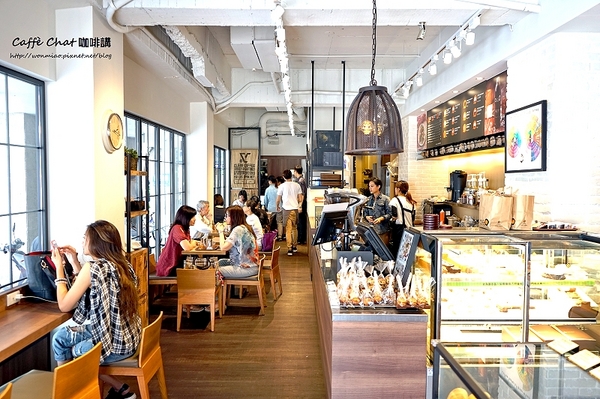 Caffè Chat 咖啡講(南京龍江店)：【捷運南京復興站平價咖啡廳 推薦】 世界評鑑90分以上的好咖啡, 量身烘焙Ｘ評比No. 1 ✿✿ Caffè Chat 咖啡講（南京龍江店）✿✿