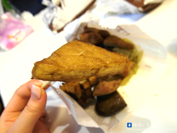 健美先生:〖台中│美食〗健美先生 ❤ 讓人越吃越涮嘴的激炸滷味,配上店家特製醬料及酸菜,美味一級棒!!