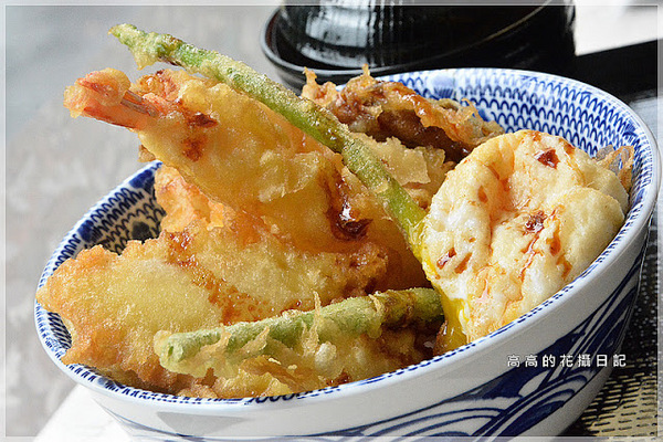 龜一烏龍麵：【高雄】苓雅區。龜一烏龍麵 （陽光大飯店二樓）