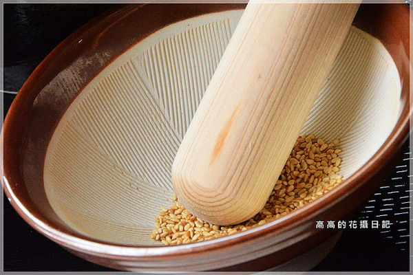 龜一烏龍麵：【高雄】苓雅區。龜一烏龍麵 （陽光大飯店二樓）