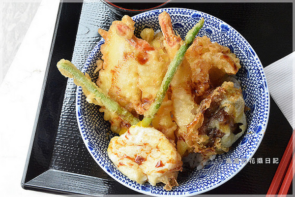 龜一烏龍麵：【高雄】苓雅區。龜一烏龍麵 （陽光大飯店二樓）