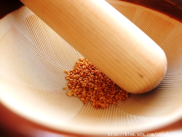 龜一烏龍麵:【美食特搜。高雄苓雅區】龜一烏龍麵。午餐限定美食!日式手打烏龍麵 取材日本傳統道地風味