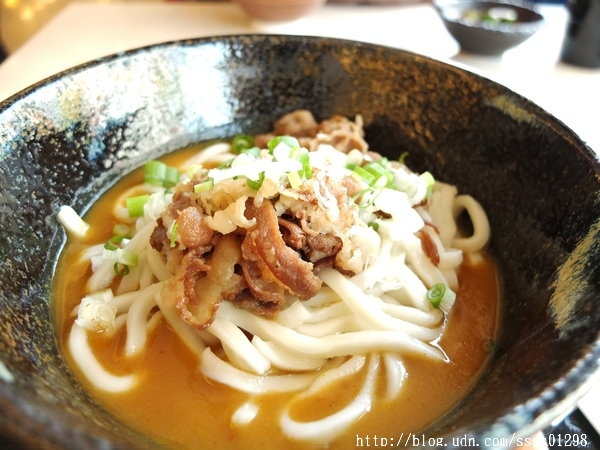 龜一烏龍麵:【美食特搜。高雄苓雅區】龜一烏龍麵。午餐限定美食!日式手打烏龍麵 取材日本傳統道地風味