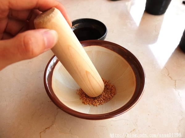 龜一烏龍麵:【美食特搜。高雄苓雅區】龜一烏龍麵。午餐限定美食!日式手打烏龍麵 取材日本傳統道地風味