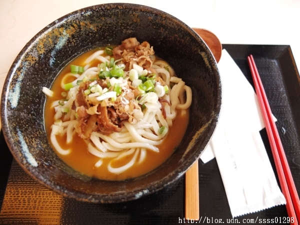 龜一烏龍麵:【美食特搜。高雄苓雅區】龜一烏龍麵。午餐限定美食!日式手打烏龍麵 取材日本傳統道地風味