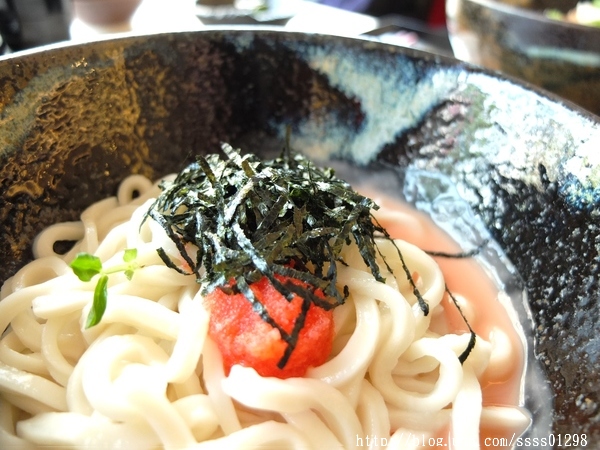 龜一烏龍麵:【美食特搜。高雄苓雅區】龜一烏龍麵。午餐限定美食!日式手打烏龍麵 取材日本傳統道地風味