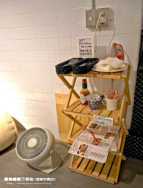 豐滿早午餐(信義世貿店)：【信義早午餐 / 世貿下午茶/ 豐滿三明治】早餐一定要吃得豐盛！ ✿✿ 豐滿總匯三明治(信義世貿店) ✿✿