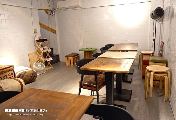 豐滿早午餐(信義世貿店)：【信義早午餐 / 世貿下午茶/ 豐滿三明治】早餐一定要吃得豐盛！ ✿✿ 豐滿總匯三明治(信義世貿店) ✿✿