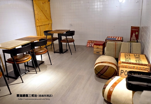 豐滿早午餐(信義世貿店)：【信義早午餐 / 世貿下午茶/ 豐滿三明治】早餐一定要吃得豐盛！ ✿✿ 豐滿總匯三明治(信義世貿店) ✿✿