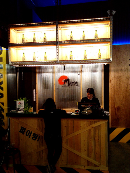 OMAYA春川炒雞(台南東門店)：☆口碑券No.7☆【臺南Ω東區】Omaya春川炒雞（東門店）。享用厚切牛排與辣炒雞排共譜的美味，再來杯萌萌棉花糖泡泡飲