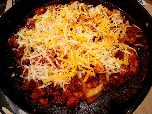 OMAYA春川炒雞(台南東門店)：☆口碑券No.7☆【臺南Ω東區】Omaya春川炒雞（東門店）。享用厚切牛排與辣炒雞排共譜的美味，再來杯萌萌棉花糖泡泡飲