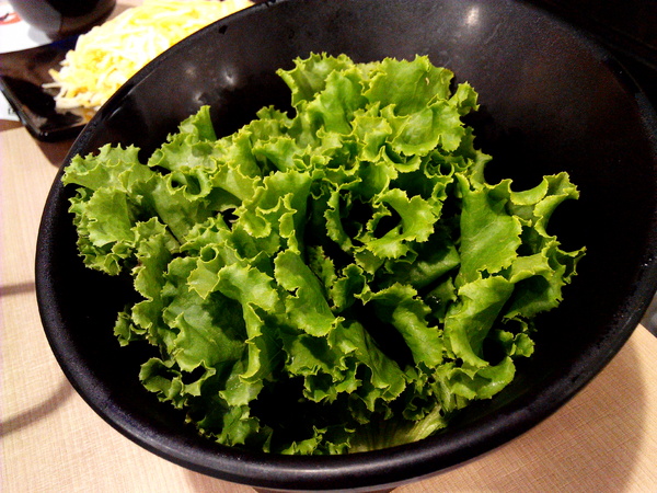 OMAYA春川炒雞(台南東門店)：☆口碑券No.7☆【臺南Ω東區】Omaya春川炒雞（東門店）。享用厚切牛排與辣炒雞排共譜的美味，再來杯萌萌棉花糖泡泡飲