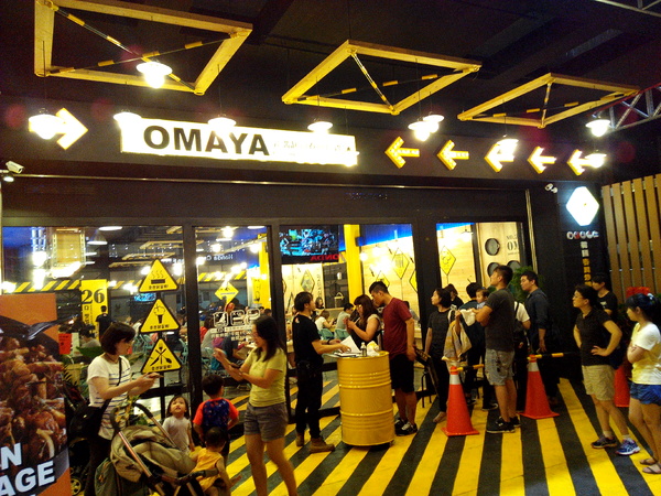 OMAYA春川炒雞(台南東門店)：☆口碑券No.7☆【臺南Ω東區】Omaya春川炒雞（東門店）。享用厚切牛排與辣炒雞排共譜的美味，再來杯萌萌棉花糖泡泡飲