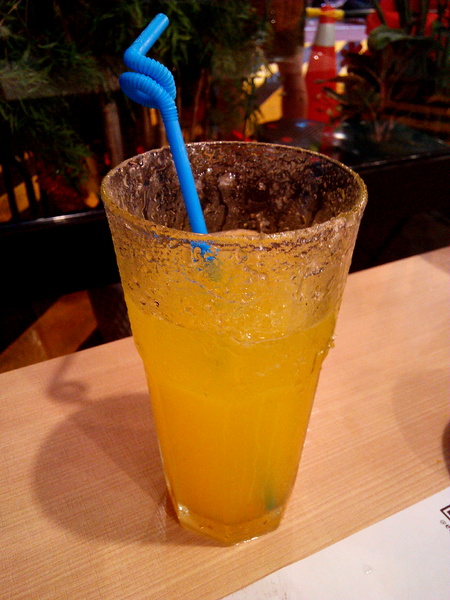 OMAYA春川炒雞(台南東門店)：☆口碑券No.7☆【臺南Ω東區】Omaya春川炒雞（東門店）。享用厚切牛排與辣炒雞排共譜的美味，再來杯萌萌棉花糖泡泡飲