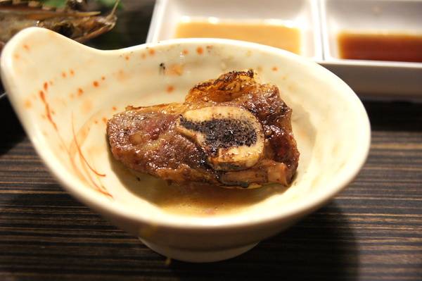 燒肉眾雙和板南店(雙和板南店):(新北。中和區美食) 『燒肉眾-雙和板南店』燒烤吃到飽。三種消費方案,任你挑,保證讓你吃飽飽,肚飽眼皮鬆! 好吃好睡好幸福~