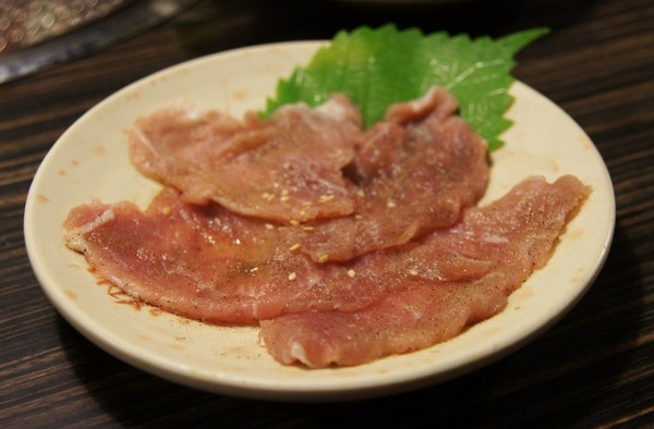 燒肉眾雙和板南店(雙和板南店):(新北。中和區美食) 『燒肉眾-雙和板南店』燒烤吃到飽。三種消費方案,任你挑,保證讓你吃飽飽,肚飽眼皮鬆! 好吃好睡好幸福~