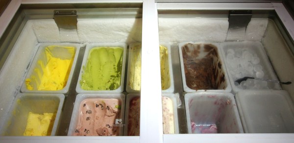 燒肉眾雙和板南店(雙和板南店):(新北。中和區美食) 『燒肉眾-雙和板南店』燒烤吃到飽。三種消費方案,任你挑,保證讓你吃飽飽,肚飽眼皮鬆! 好吃好睡好幸福~