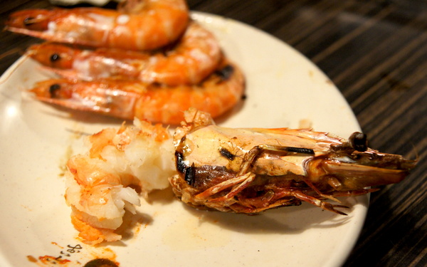 燒肉眾雙和板南店(雙和板南店):(新北。中和區美食) 『燒肉眾-雙和板南店』燒烤吃到飽。三種消費方案,任你挑,保證讓你吃飽飽,肚飽眼皮鬆! 好吃好睡好幸福~