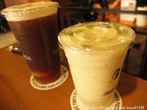 堤諾比薩 Tino's Pizza Café(高雄草衙道店)：【愛評口碑券】堤諾比薩Tino's Pizza/Cafe(高雄草衙道店)。珍奶加比薩的獨特滋味 餅皮一流 義式創意比薩驚奇必吃